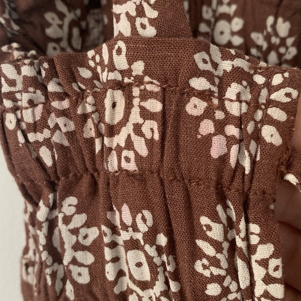 New Urban Outfitters Sleeveless Jumpsuit Small Brown Wide Leg NWT *Small Flaw* - Picture 10 of 16